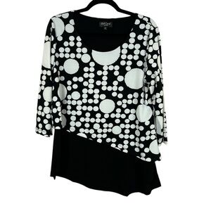 Red Coral Black and White Asymmetrical 3/4 Sleeve Blouse Size Medium